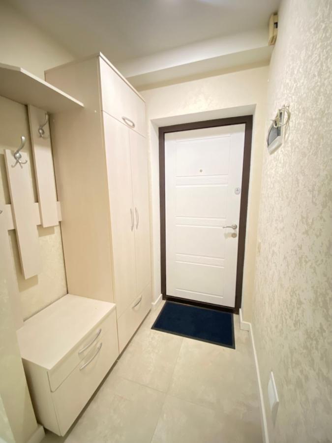 New Lux Apartment In 基希讷乌 外观 照片