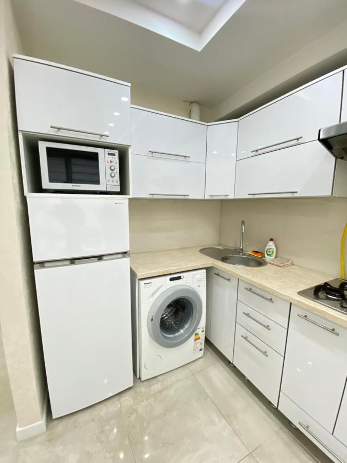 New Lux Apartment In 基希讷乌 外观 照片