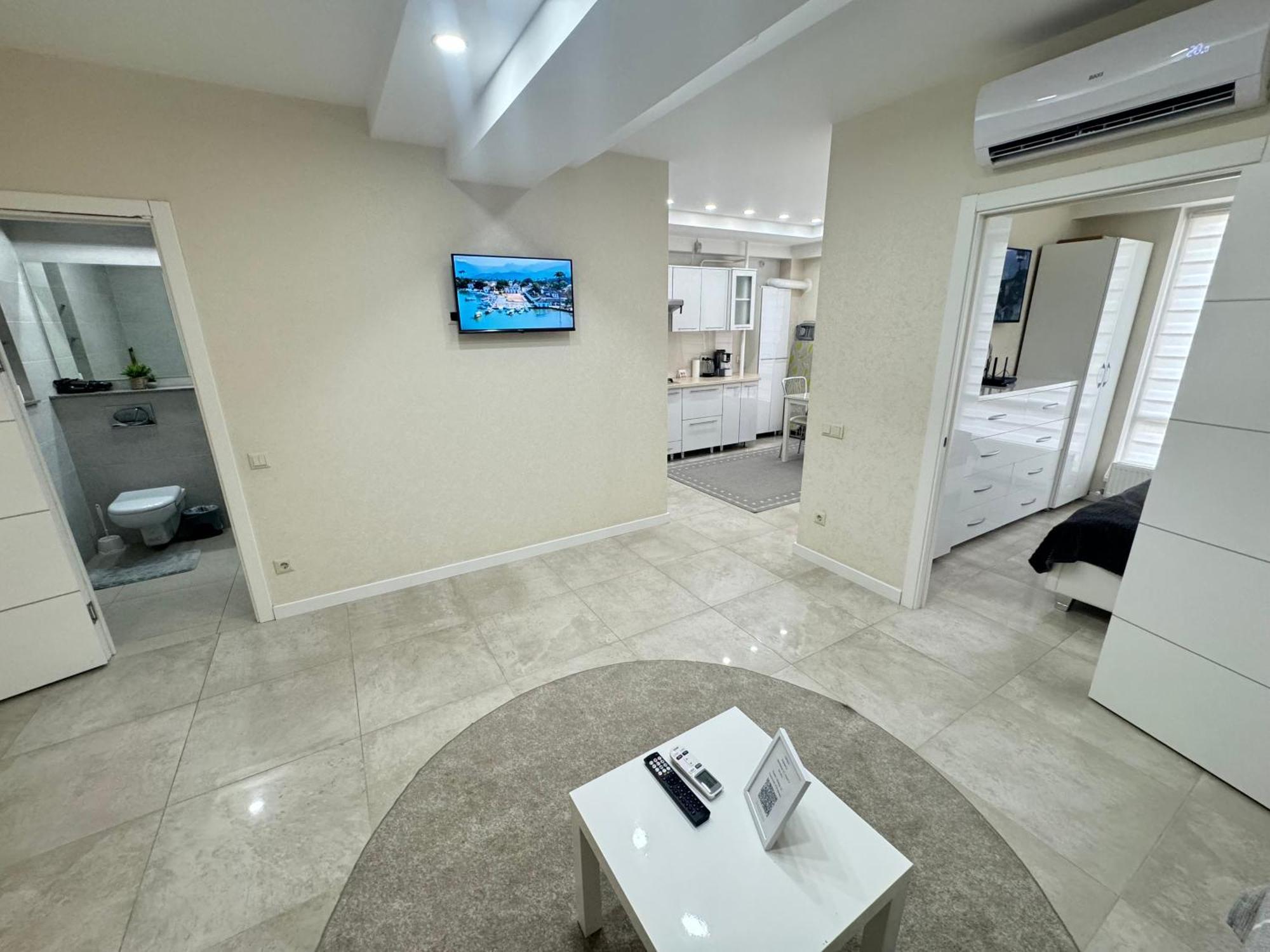 New Lux Apartment In 基希讷乌 外观 照片