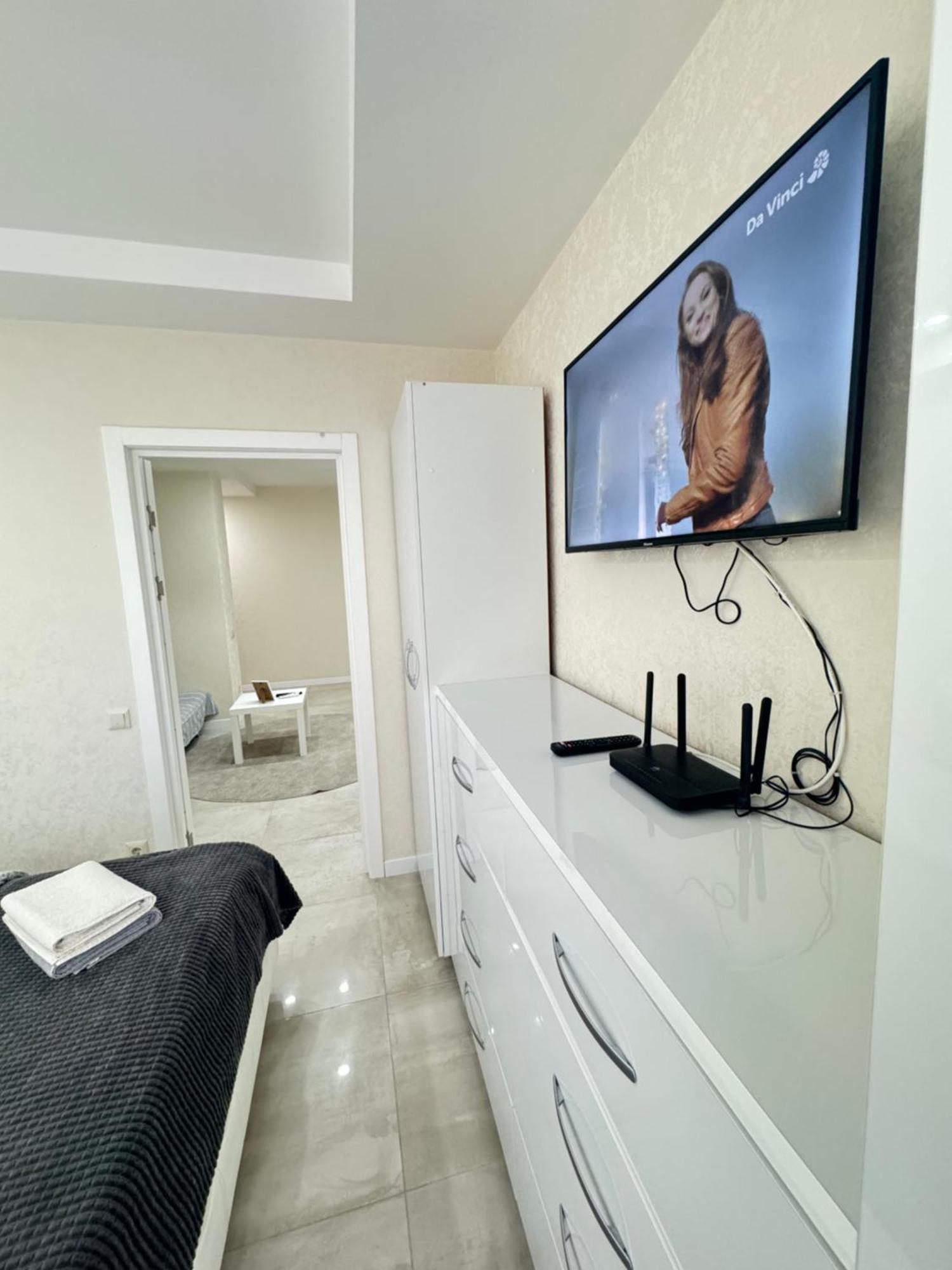 New Lux Apartment In 基希讷乌 外观 照片