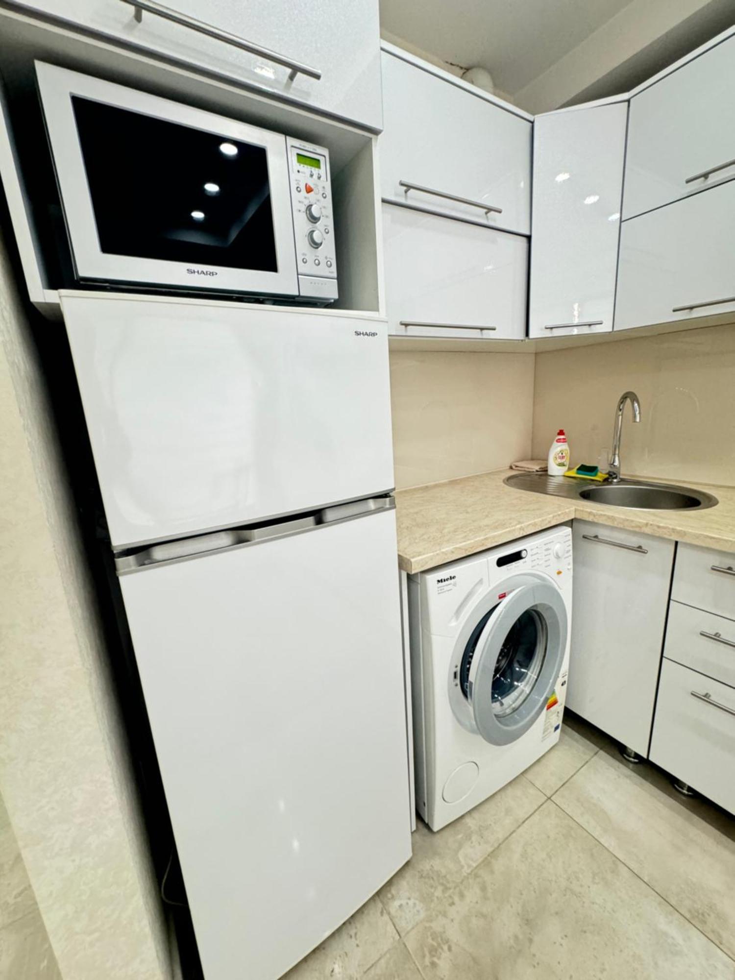 New Lux Apartment In 基希讷乌 外观 照片